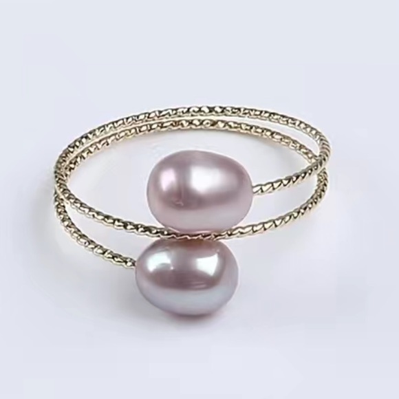 Gorgeous Pearl Wrap Ring - Picture 1 of 3
